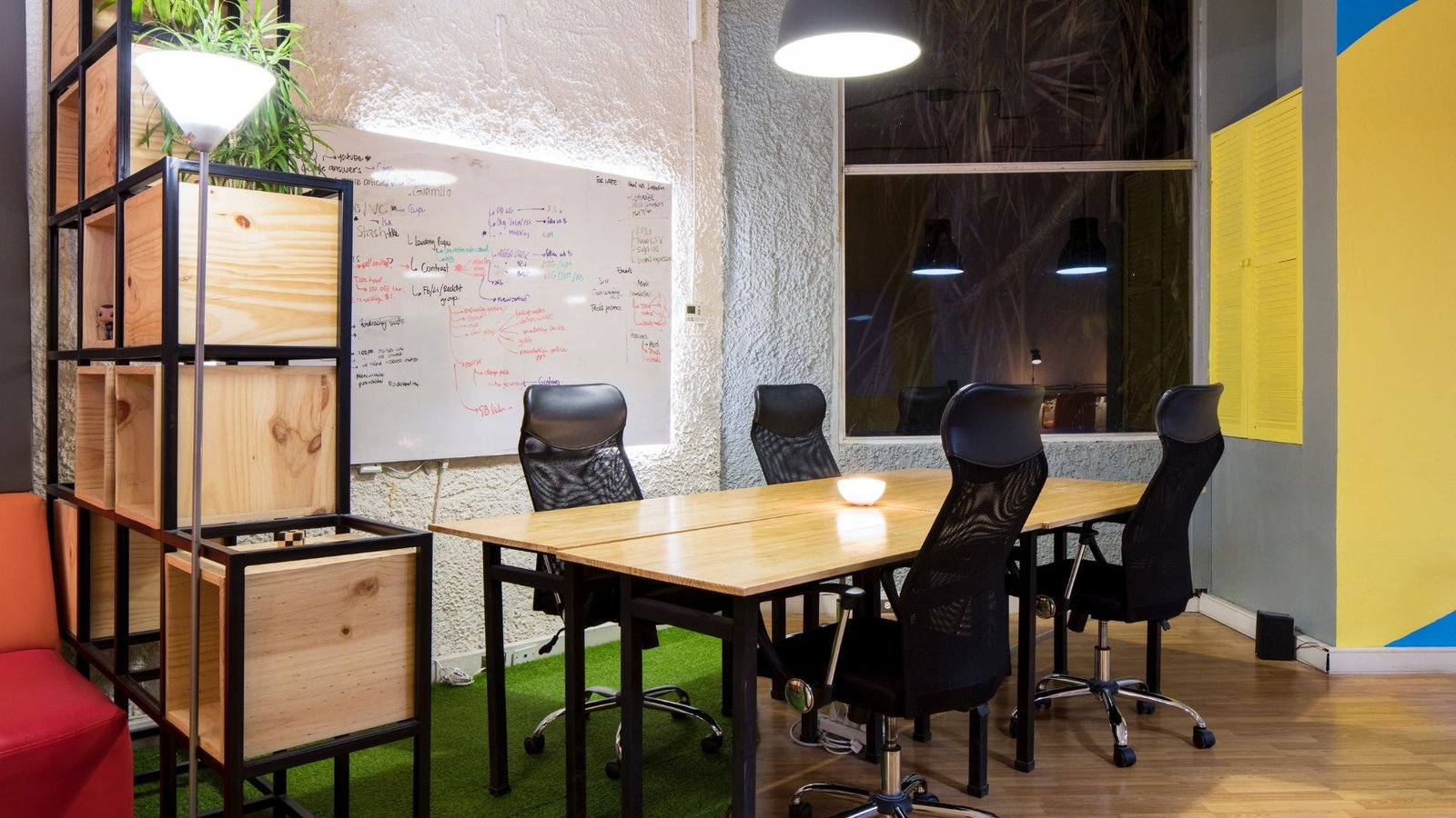 movable office furniture